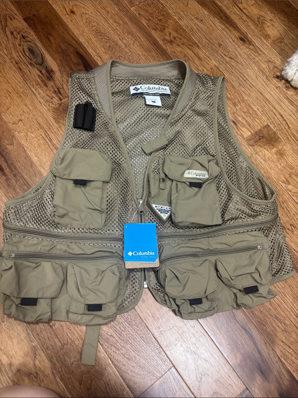 Columbia Mens Khaki Multi-Pocket Utility Vest, Cool Creek Mesh Fishing Vest